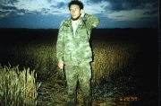 В. Чернобров в круге.